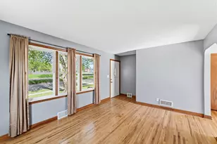 1006 10th Ave NW, Rochester, MN 55901 - Photo 8