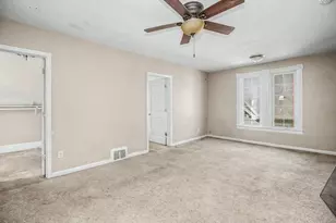 1119 Charles Ave, Saint Paul, MN 55104 - Photo 6