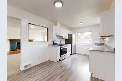 1413 Park Street, Saint Paul, MN 55117 - Photo 2
