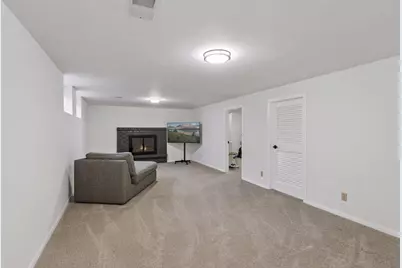 16408 Norwood Lane, Minnetonka, MN 55345 - Photo 38