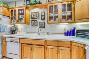 2709 30th Ave S, Fargo,  58103 - Photo 12