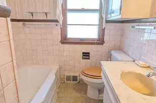2008 2nd Ave SE, Austin, MN 55912 - Photo 16