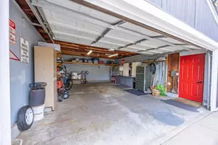 3681 Kenny Ln, White Bear Lake, MN 55110 - Photo 38