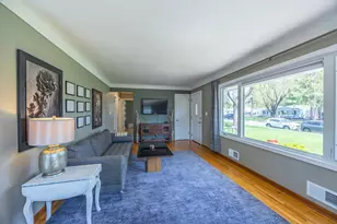 3681 Kenny Ln, White Bear Lake, MN 55110 - Photo 14