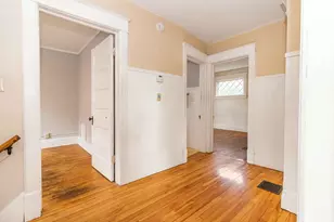 1437 Englewood Ave, Saint Paul, MN 55104 - Photo 18
