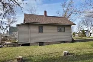 1203 America Ave NW, Bemidji, MN 56601 - Photo 2