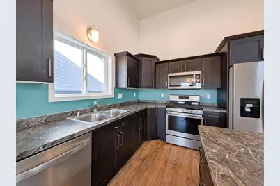 1221 46th Avenue S, Moorhead, MN 56560 - Photo 26