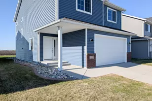 1221 46th Ave S, Moorhead, MN 56560 - Photo 16