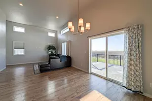 1221 46th Ave S, Moorhead, MN 56560 - Photo 32