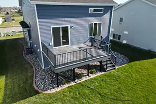 1221 46th Ave S, Moorhead, MN 56560 - Photo 12