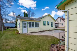407 Holden Ave, Henning, MN 56551 - Photo 8