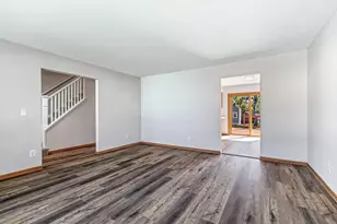 9303 Hallmark Ave S, Cottage Grove, MN 55016 - Photo 8