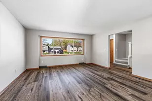 9303 Hallmark Ave S, Cottage Grove, MN 55016 - Photo 6