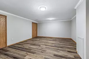 9303 Hallmark Ave S, Cottage Grove, MN 55016 - Photo 46