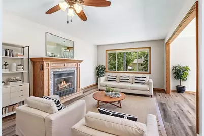 9303 Hallmark Avenue S, Cottage Grove, MN 55016 - Photo 22