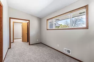 9303 Hallmark Ave S, Cottage Grove, MN 55016 - Photo 28