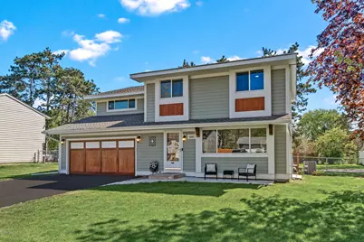9303 Hallmark Avenue S, Cottage Grove, MN 55016 - Photo 2