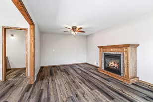 9303 Hallmark Ave S, Cottage Grove, MN 55016 - Photo 20