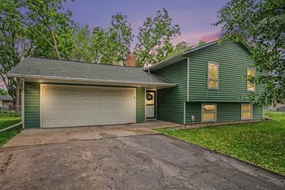 10656 104th Place N, Maple Grove, MN 55369 - Photo 1