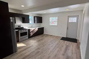 878 Washington St, Prescott, WI 54021 - Photo 10