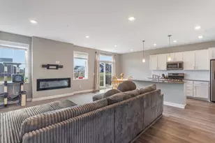 23059 Hazel Ln, Rogers, MN 55374 - Photo 10
