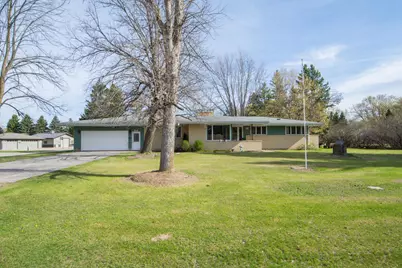210 Garfield Avenue NW, Twin Valley, MN 56584 - Photo 2