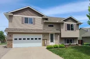 202 Summerfield Ln, Waverly, MN 55390 - Photo 1