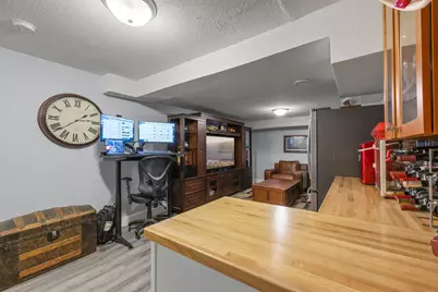 4042 Vincent Ave N, Minneapolis, MN 55412 - Photo 36