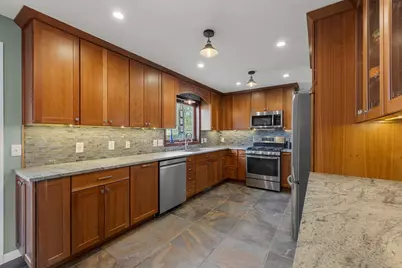 4042 Vincent Ave N, Minneapolis, MN 55412 - Photo 16