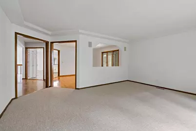 10300 27th Avenue N, Plymouth, MN 55441 - Photo 14