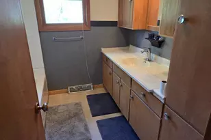 211 13th St, Heron Lake, MN 56137 - Photo 10