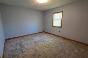 211 13th St, Heron Lake, MN 56137 - Photo 8