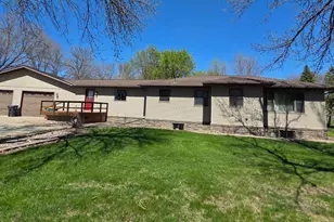 211 13th St, Heron Lake, MN 56137 - Photo 28