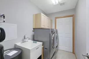 24027 Rivers Edge Rd, Rogers, MN 55374 - Photo 22