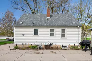 4152 Adair Ave N, Robbinsdale, MN 55422 - Photo 28