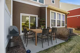 5581 Yucca Ln N, Plymouth, MN 55446 - Photo 22