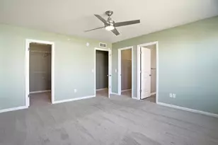 5581 Yucca Ln N, Plymouth, MN 55446 - Photo 12