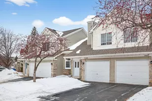 15057 Dunwood Trail, Apple Valley, MN 55124 - Photo 2