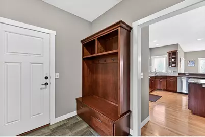 2074 Shannon Oaks Boulevard NE, Rochester, MN 55906 - Photo 16