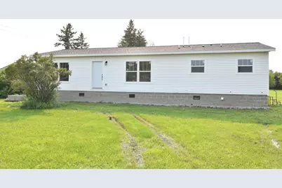 319 3rd Avenue SW, Baudette, MN 56623 - Photo 4