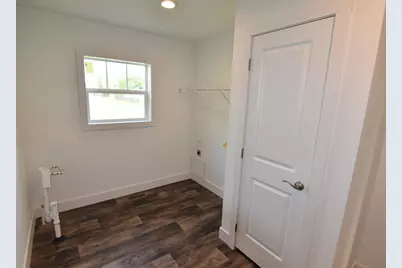 319 3rd Avenue SW, Baudette, MN 56623 - Photo 14
