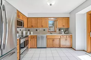 10247 Nottingham Trail, Eden Prairie, MN 55347 - Photo 10