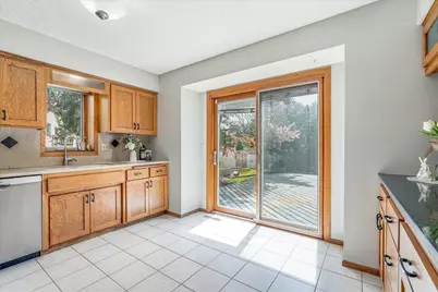 10247 Nottingham Trail, Eden Prairie, MN 55347 - Photo 16