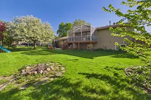 2210 Green Dr, Faribault, MN 55021 - Photo 30