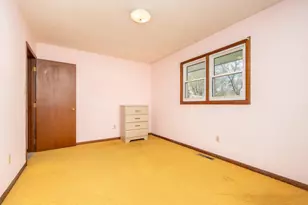502 Vine Ave W, Montgomery, MN 56069 - Photo 14