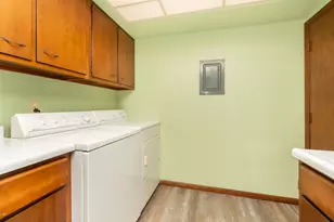 502 Vine Ave W, Montgomery, MN 56069 - Photo 10