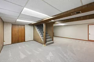 1845 City Heights Dr, Maplewood, MN 55117 - Photo 20