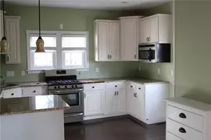 2506 7th Ave E, North Saint Paul, MN 55109 - Photo 4