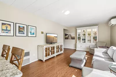 4236 Upton Avenue S #202, Minneapolis, MN 55410 - Photo 10