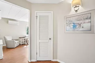 4236 Upton Ave S, Minneapolis, MN 55410 - Photo 6